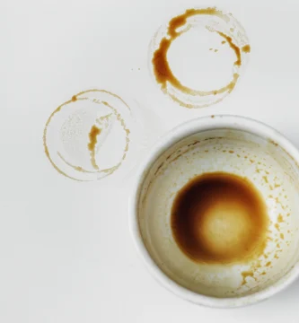Cómo quitar manchas de café