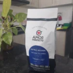 Café Amor Perfecto de Astrid Medina en grano