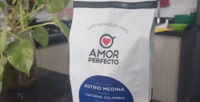 Café Amor Perfecto de Astrid Medina en grano