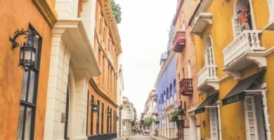 Colonial architecture and coloured facades in Cartagena, Colombia